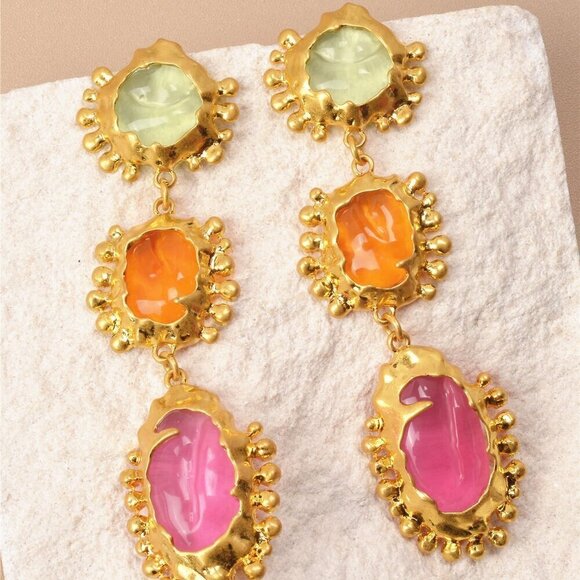 Yellow Gold Vintage Women's Geo Asymmetrical Metal & Acrylic Pendant Earrings - Picture 3 of 4